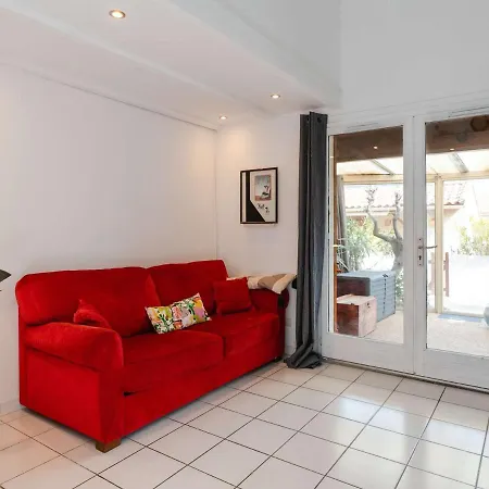 Pavillon Climatise, Renove, Piscine, Proche Plage, Parking Prive, Animaux Acceptes - - Fr-1-409-218 别墅