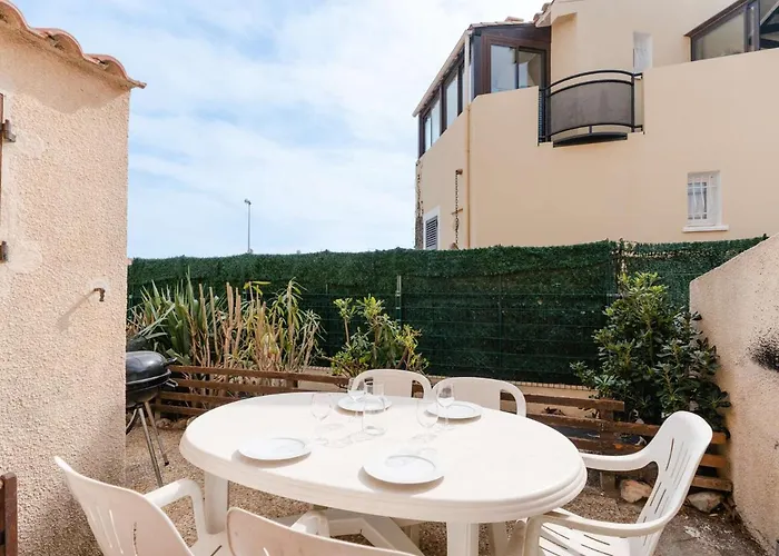 Pavillon Climatise, Renove, Piscine, Proche Plage, Parking Prive, Animaux Acceptes - - Fr-1-409-218 Villa *